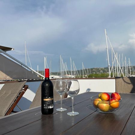 Marina Luxury Houseboat Lace ปอร์โตรอซ ภายนอก รูปภาพ