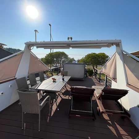 Marina Luxury Houseboat Lace ปอร์โตรอซ ภายนอก รูปภาพ