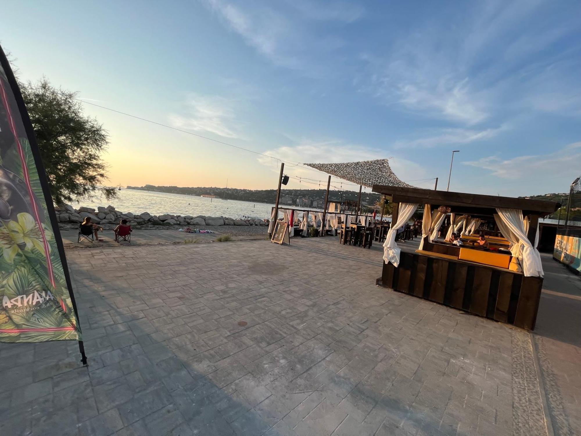 Marina Luxury Houseboat Lace ปอร์โตรอซ ภายนอก รูปภาพ